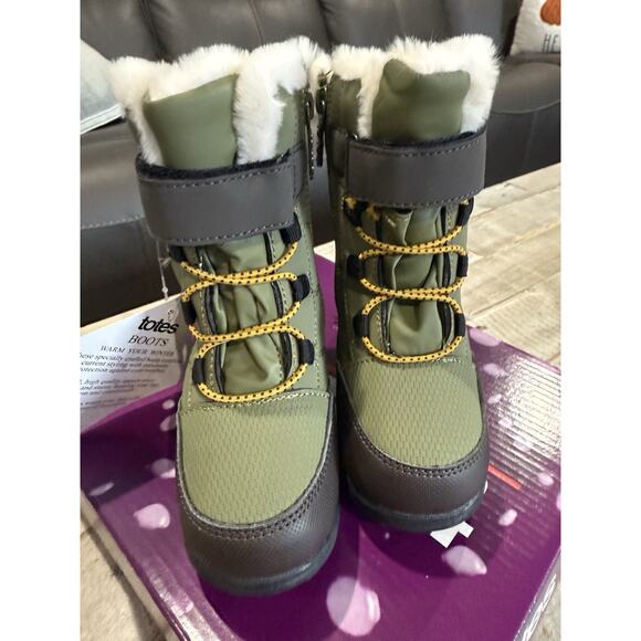 Totes Kids Snow Boots Toddler 7M Lil Gordon Olive NEW! - Picture 5 of 6